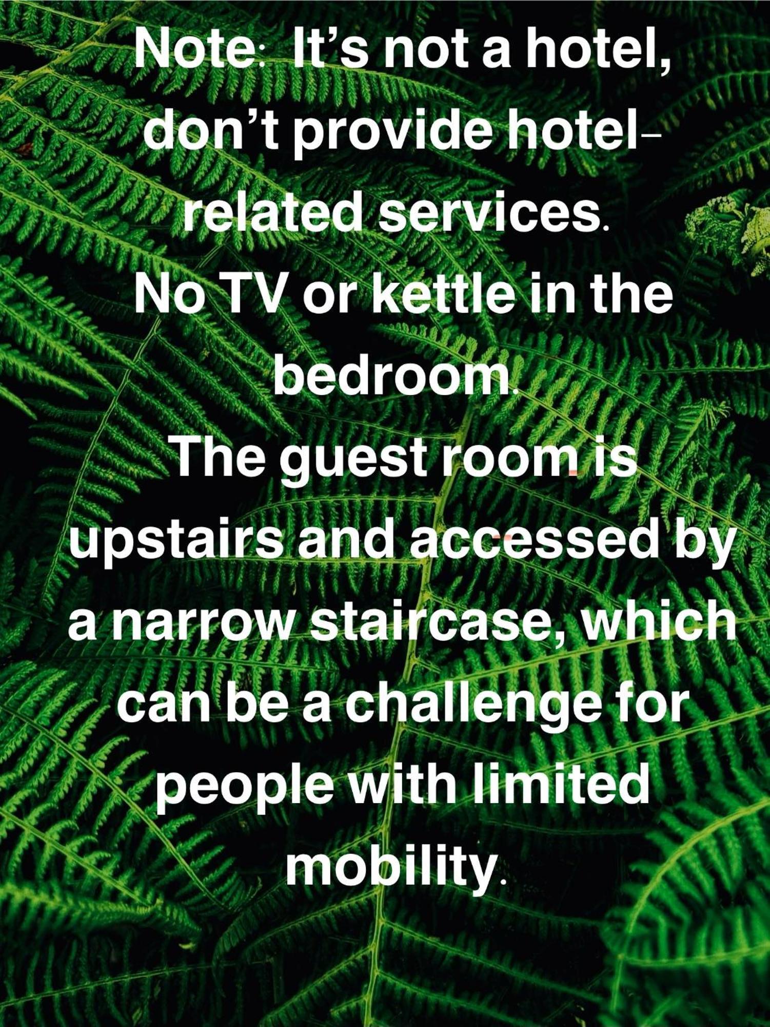 Streamside B And B With Parking Drimoleague 外观 照片